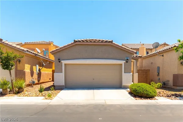 $2,150 | 9022 College Green Street, Las Vegas, NV 89148