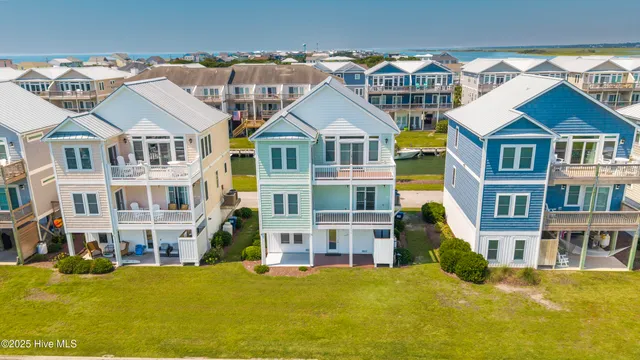 $1,175,000 | 932 Observation Lane, Topsail Beach, NC 28445