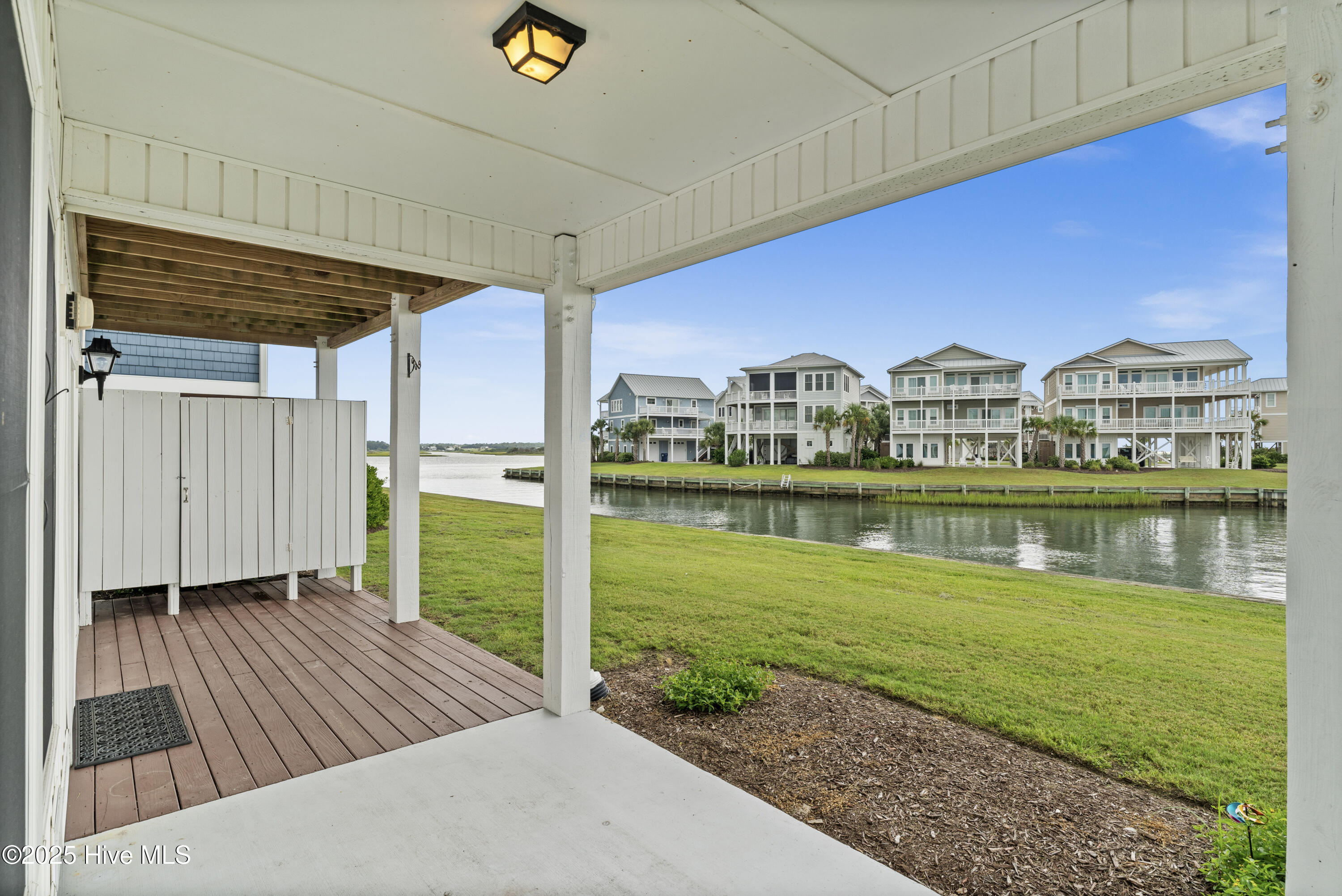932 Observation Lane Topsail Beach, NC 28445 - Photo 25 of 81 14-DSC06960