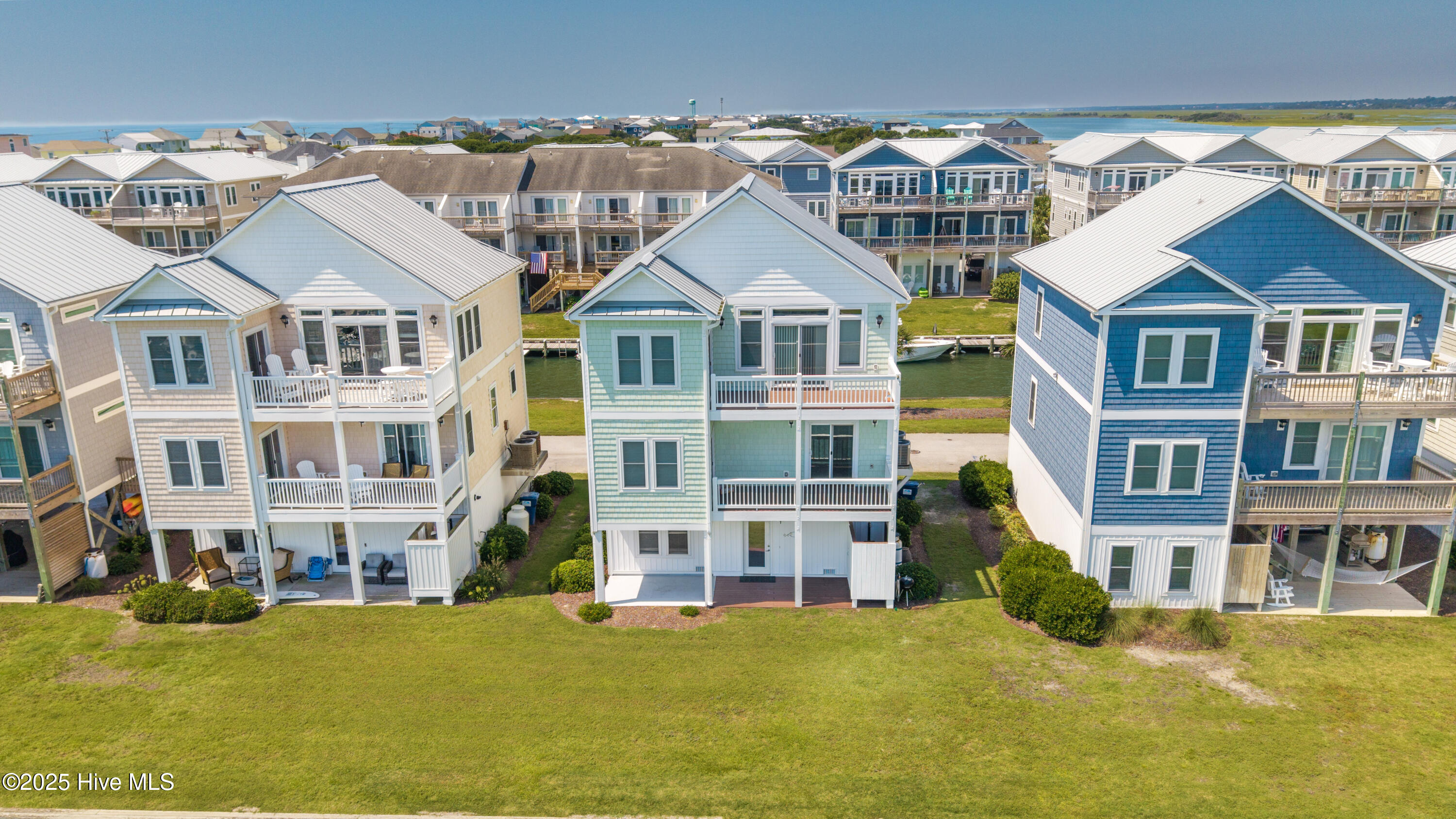 932 Observation Lane Topsail Beach, NC 28445 - Photo 29 of 57 10-DJI_20250727234349_0078_D-HDR