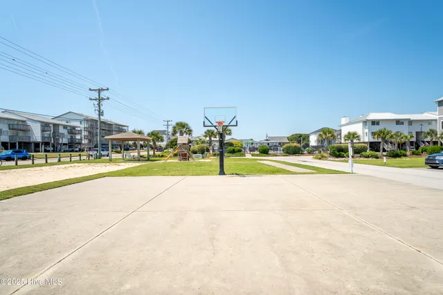 $1,175,000 | 932 Observation Lane, Topsail Beach, NC 28445