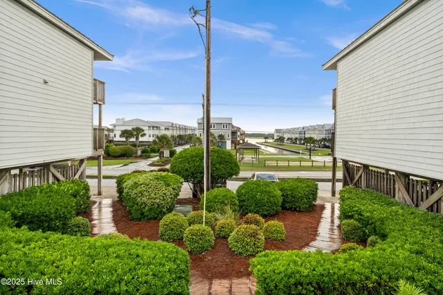 $1,175,000 | 932 Observation Lane, Topsail Beach, NC 28445