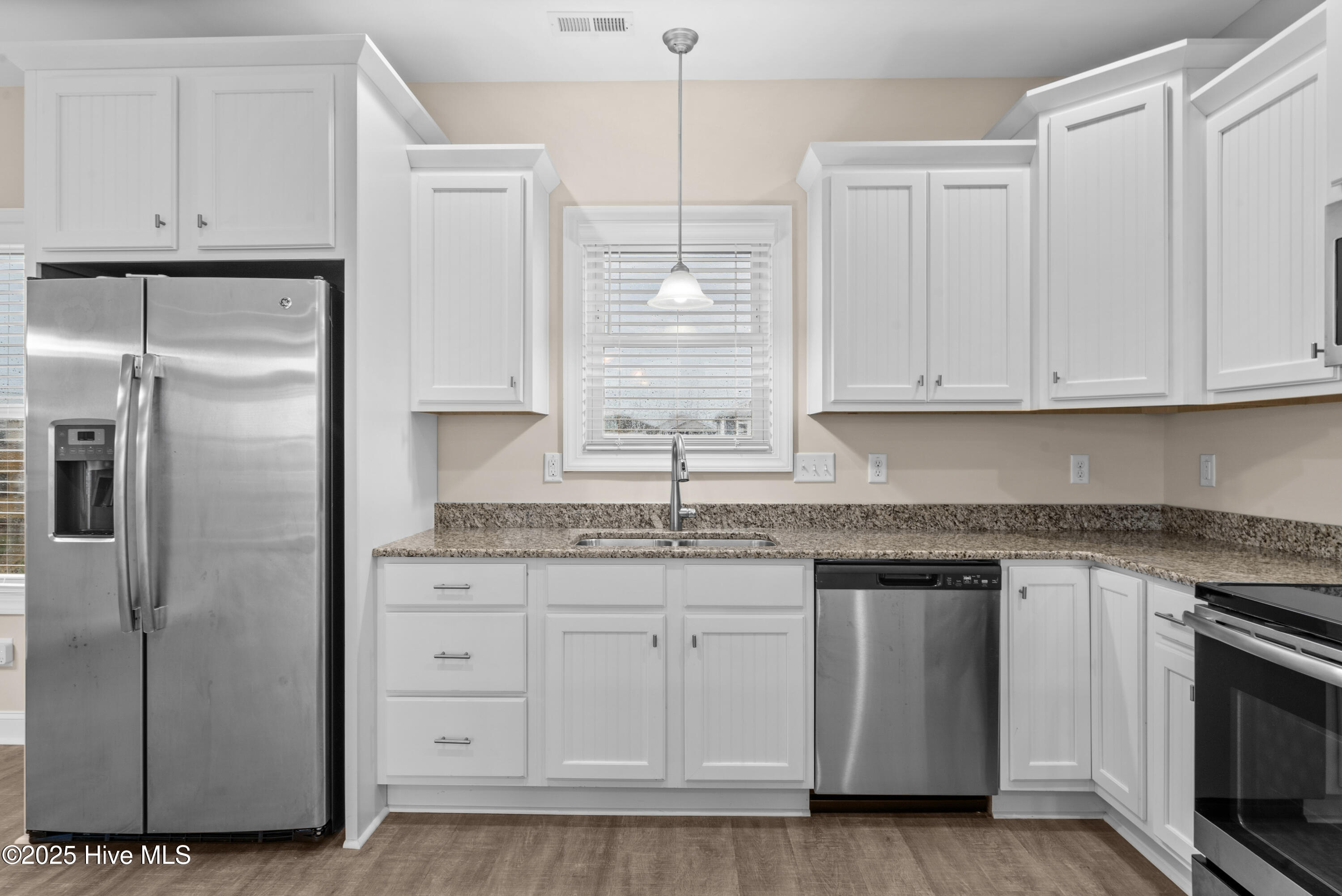 932 Observation Lane Topsail Beach, NC 28445 - Photo 7 of 57 48-DSC07062