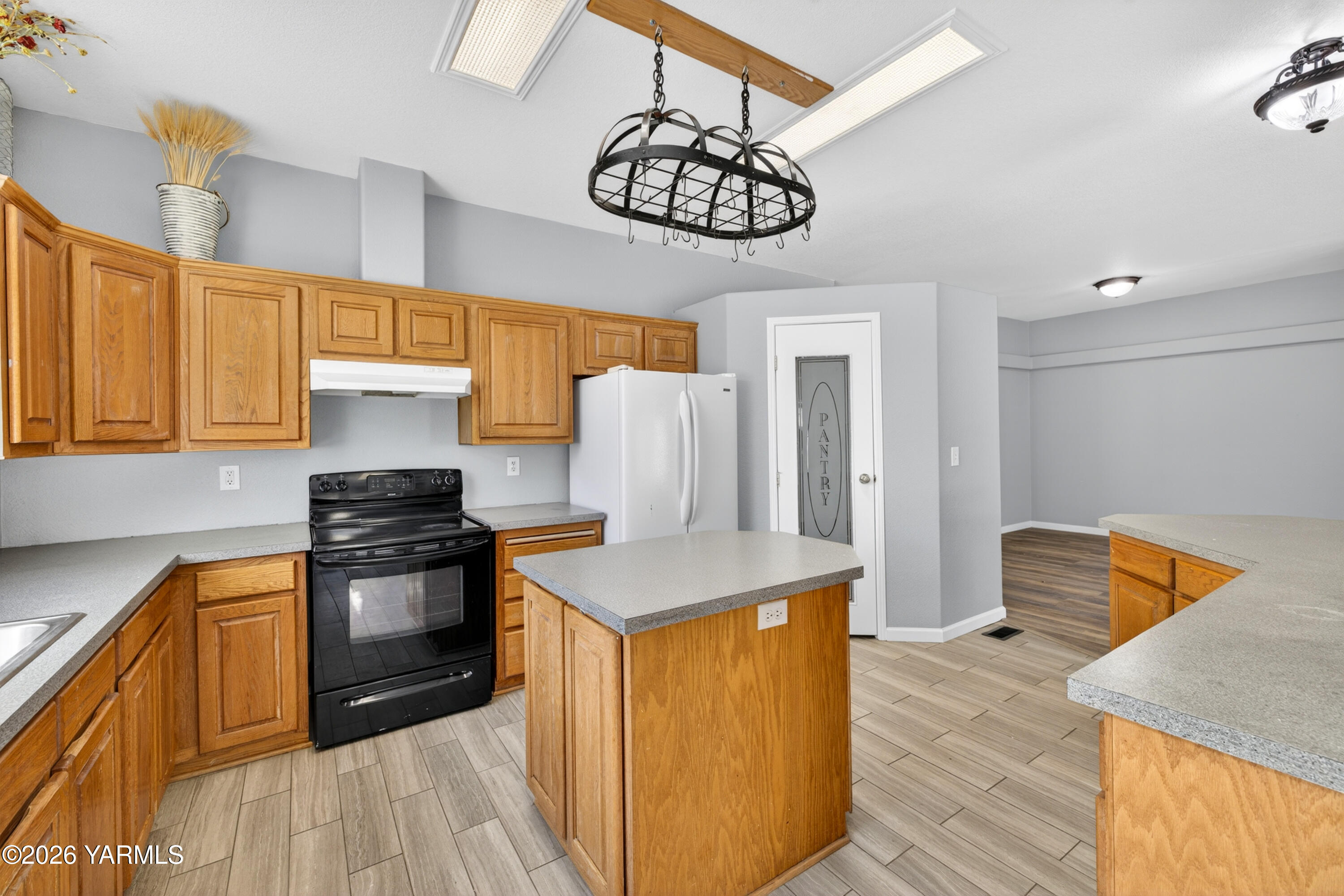 16802 1585th Street Southwest Prosser, WA 99350 - Photo 19 of 65 017_4T3A5949