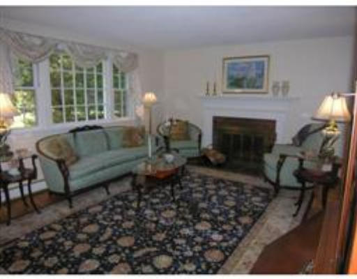 108 North Branch Road Concord, MA 01742 - Photo 3 of 21
