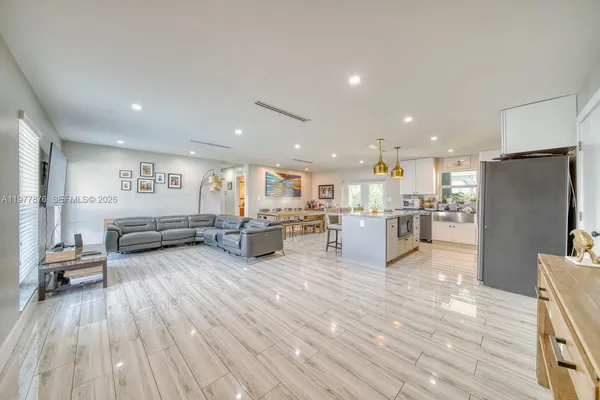 $730,000 | 9104 Southwest 180th Street, Palmetto Bay, FL 33157