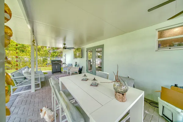 $730,000 | 9104 Southwest 180th Street, Palmetto Bay, FL 33157