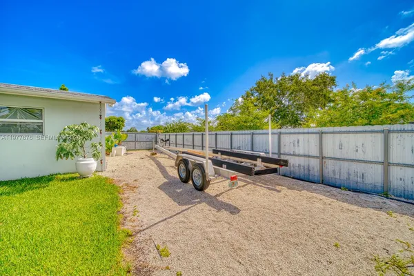 $730,000 | 9104 Southwest 180th Street, Palmetto Bay, FL 33157