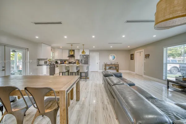 $730,000 | 9104 Southwest 180th Street, Palmetto Bay, FL 33157