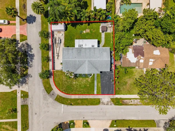 $730,000 | 9104 Southwest 180th Street, Palmetto Bay, FL 33157