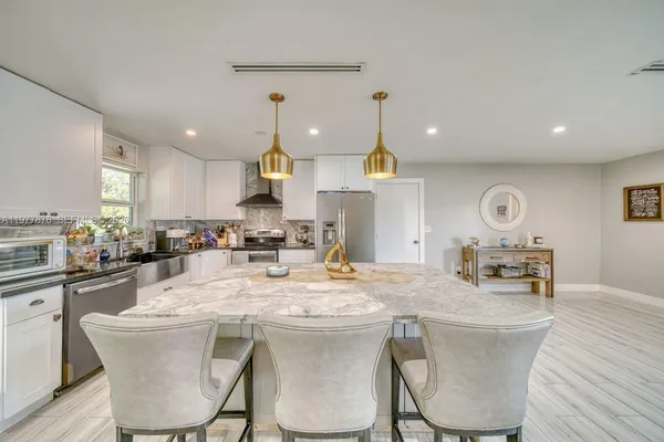 $730,000 | 9104 Southwest 180th Street, Palmetto Bay, FL 33157