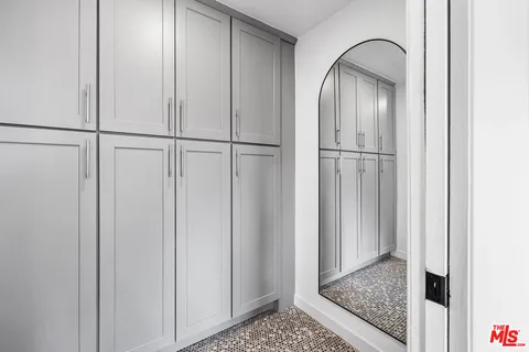 $1,165,000 | 3055 Future Street, Los Angeles, CA 90065