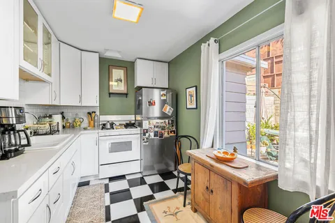 $1,165,000 | 3055 Future Street, Los Angeles, CA 90065