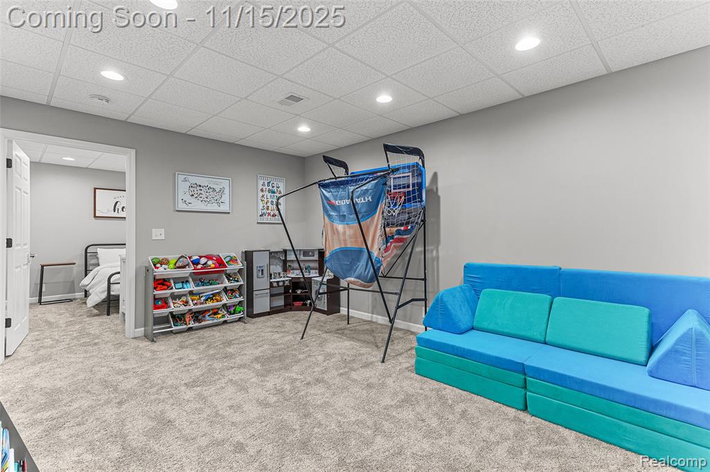 2914 Hartline Drive Rochester Hills, MI 48309 - Photo 32 of 43