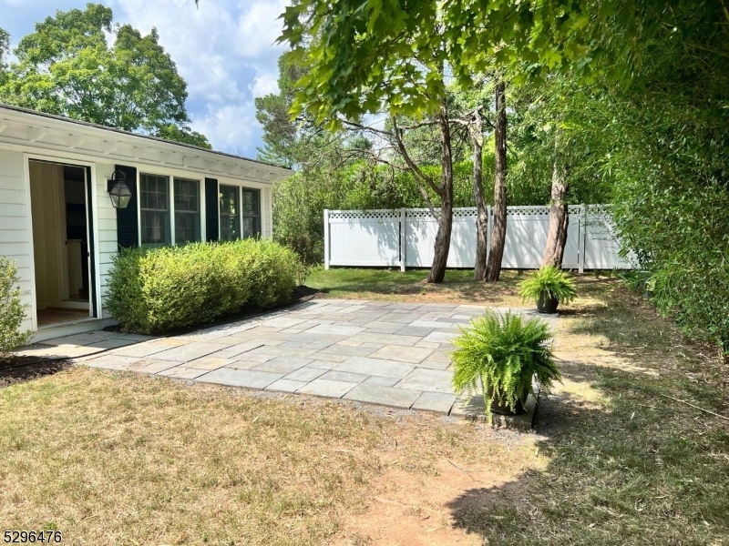 1531 Larger Cross Road, Unit 6 Bedminster, NJ 07931 - Photo 12 of 15