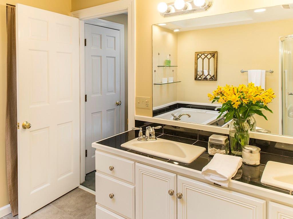 82 Desert Road Freeport, ME 04032 - Photo 14 of 17 The master bath is bright and cheery...