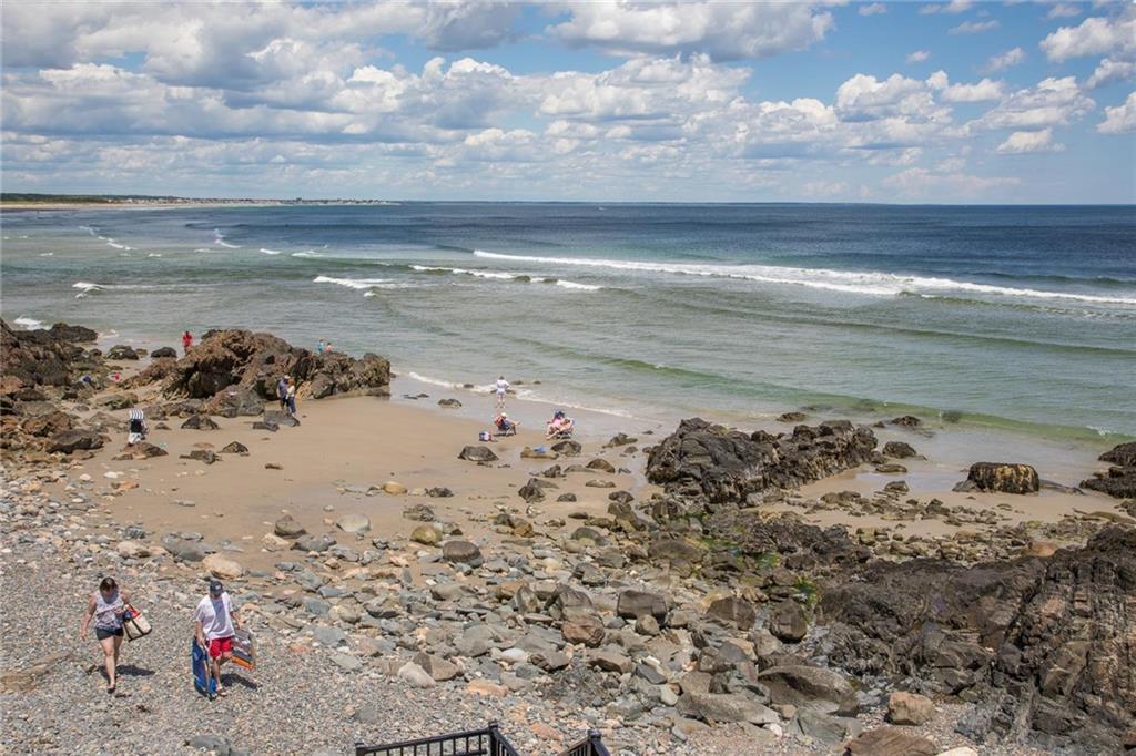 19 Briar Bank Road, Unit A Ogunquit, ME 03907 - Photo 6 of 32 Photo