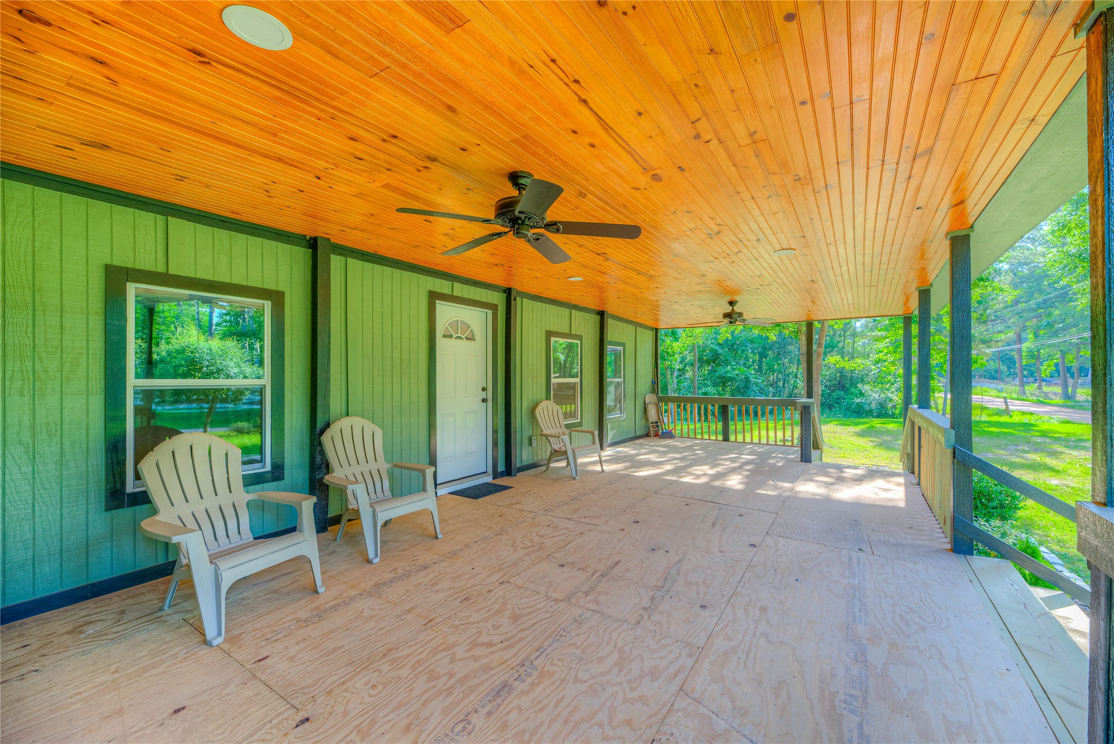 229 1 Such Road Livingston, TX 77351 - Photo 2 of 33