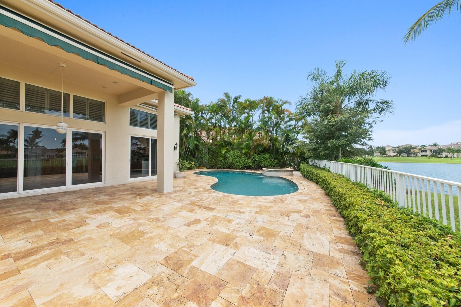 4116 Briarcliff Circle Boca Raton, FL 33496 - Photo 23 of 25 20_4116BriarcliffCircle_85001_Patio_Cust
