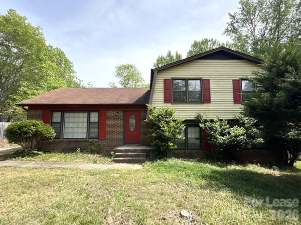 $2,000 | 7336 Kilcullen Drive, Charlotte, NC 28270