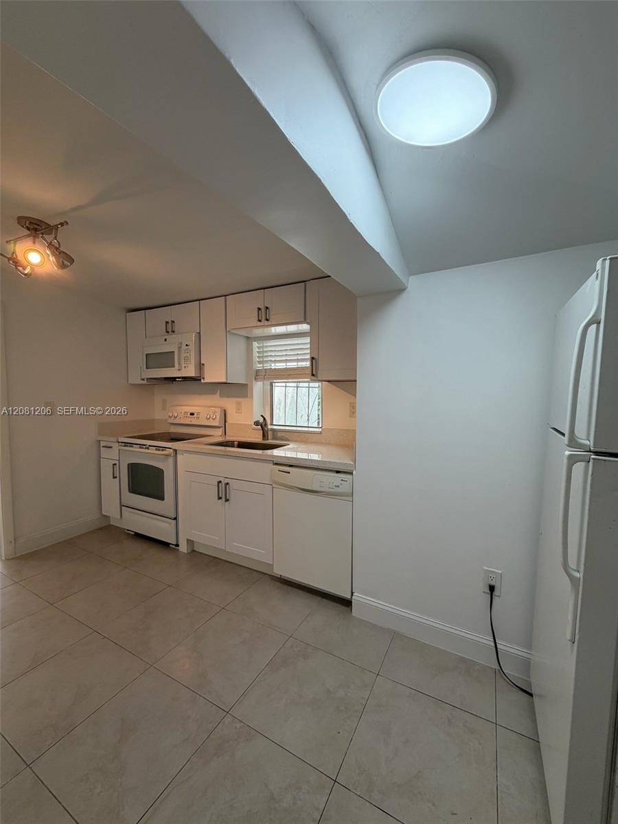 1650 Northwest 112th Terrace, Unit A Miami, FL 33167 - Photo 29 of 47 Gallery Image 29