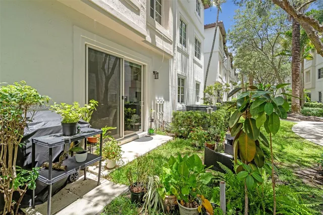 a view of a house with sitting area