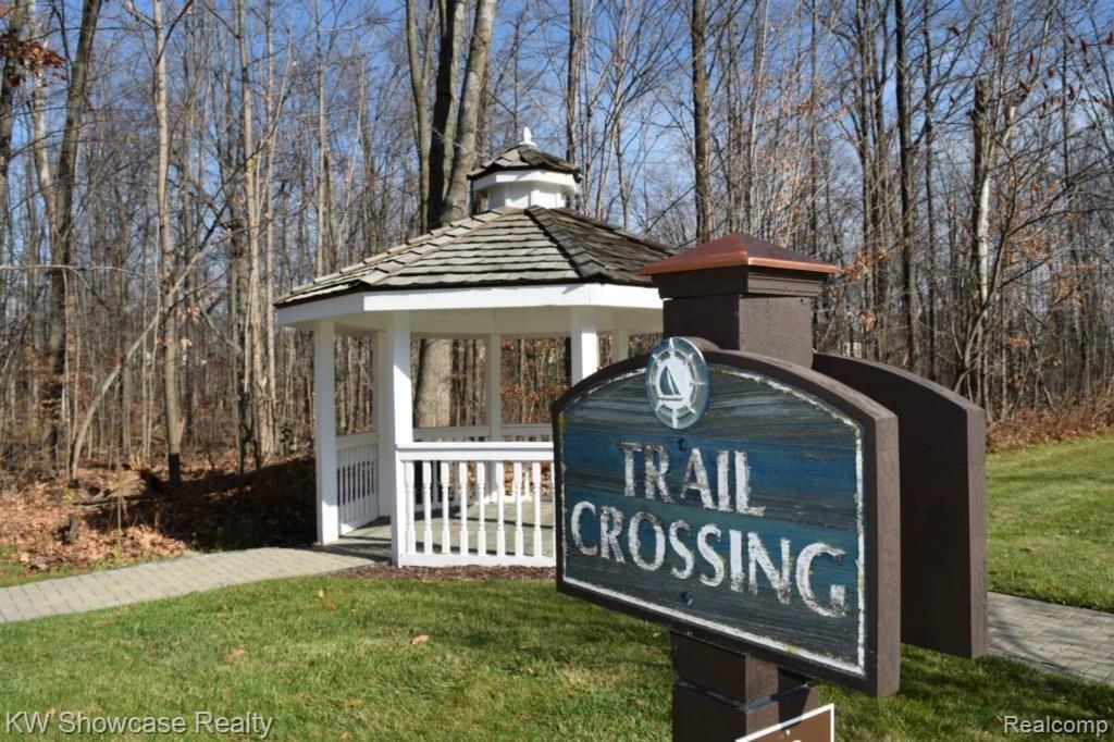 49609 Timber Trail Novi, MI 48374 - Photo 25 of 25