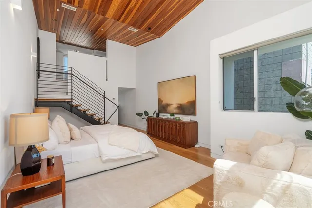 $3,689,000 | 417 Sunset Avenue, Unit 1 2, Venice, CA 90291