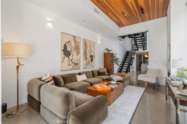 $3,689,000 | 417 Sunset Avenue, Unit 1 2, Venice, CA 90291
