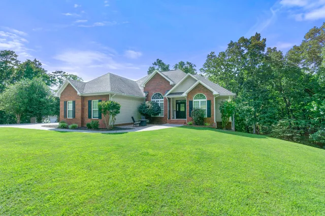$495,000 | 205 North Ridge Drive, LaFayette, GA 30728