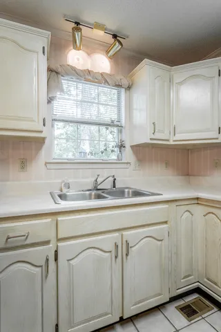 $448,500 | 5311 Kellys Point, Ooltewah, TN 37363