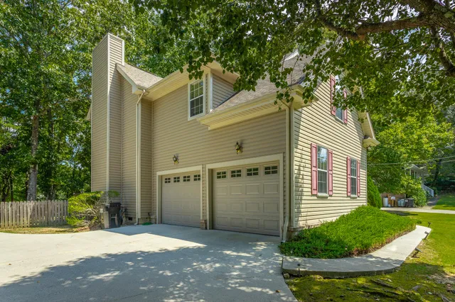 $448,500 | 5311 Kellys Point, Ooltewah, TN 37363