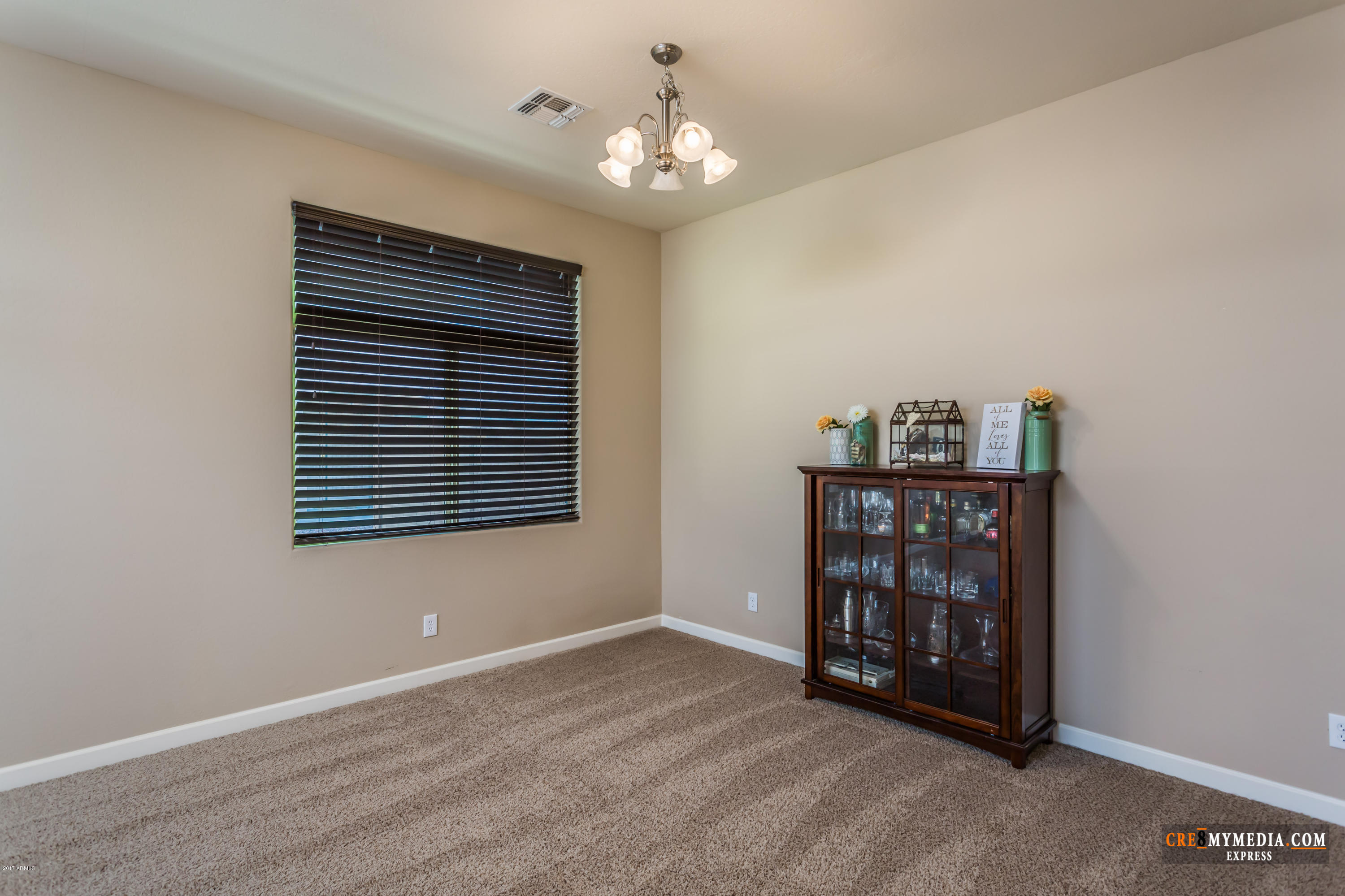 20550 North Lauren Road Maricopa, AZ 85138 - Photo 5 of 31 Cre8MyMedia.com-05