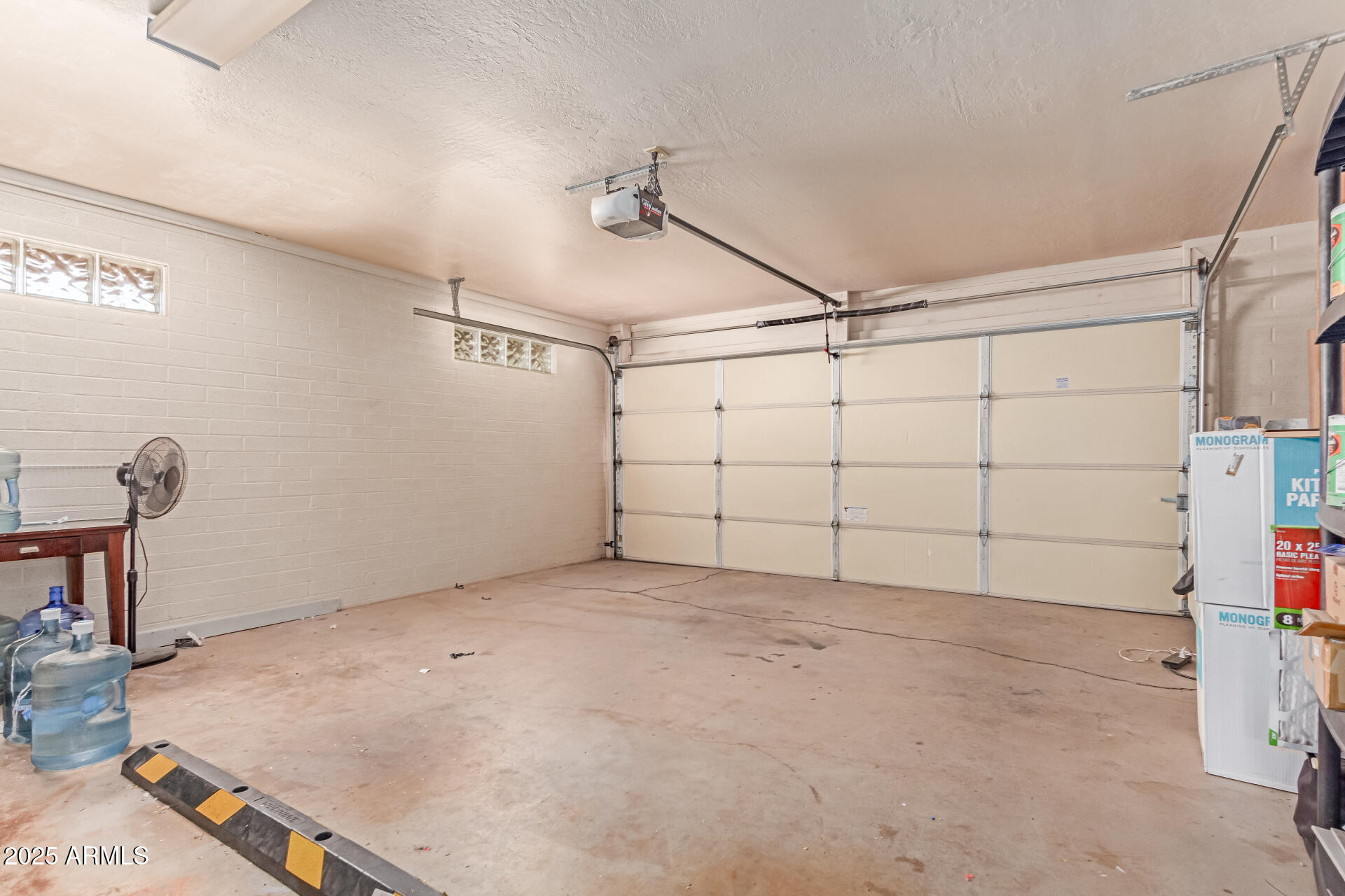 2716 South Terrace Road Tempe, AZ 85282 - Photo 27 of 32 a view of a garage