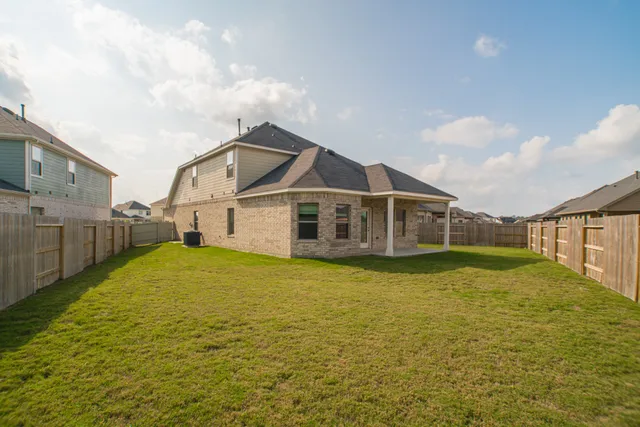 $449,000 | 10663 Whitejacket, Conroe, TX 77385