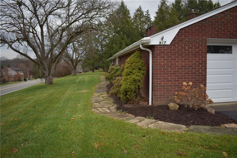 917 Bebout Road Venetia, PA 15367 - Photo 4 of 13 Gallery Image 4