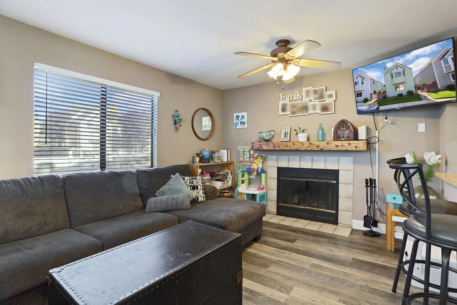 426 Benjamin Place Manteca, CA 95337 - Photo 6 of 22