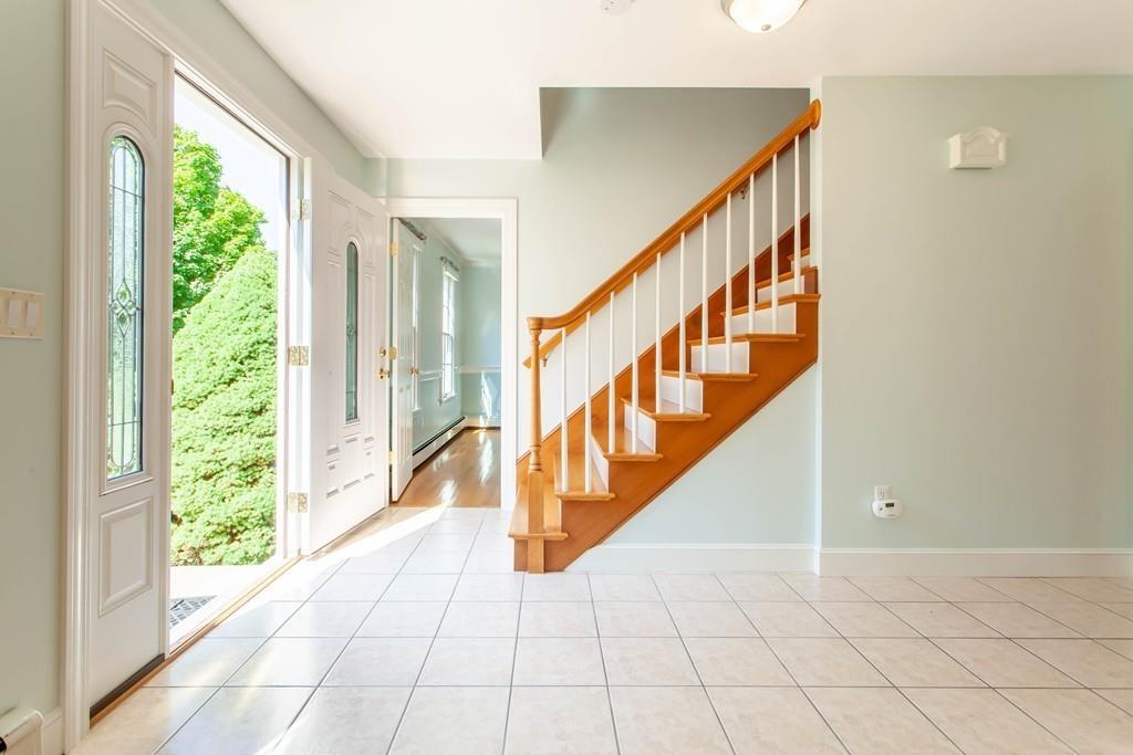 3 Gray Farm Road Littleton, MA 01460 - Photo 6 of 42 Gallery Image 6