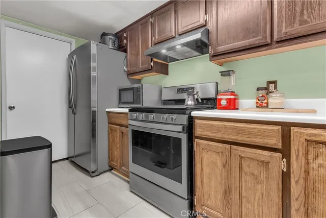 $549,000 | 820 West Compton Boulevard, Unit 20, Compton, CA 90220