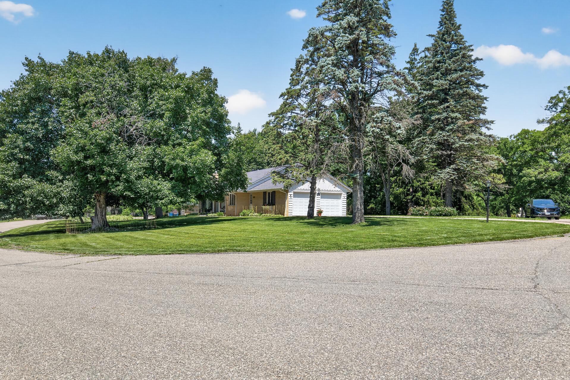 4730 Fairhills Road East Minnetonka, MN 55345 - Photo 49 of 49