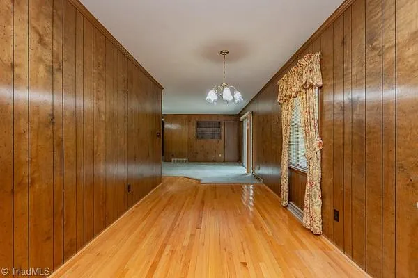 $270,000 | 446 Joan Drive, Lexington, NC 27292