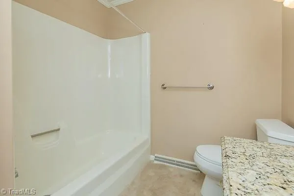 $270,000 | 446 Joan Drive, Lexington, NC 27292