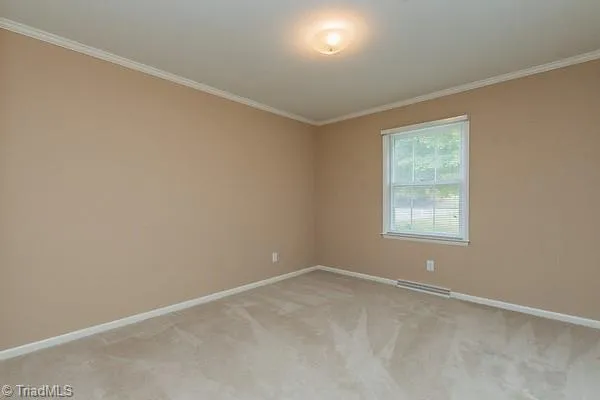 $270,000 | 446 Joan Drive, Lexington, NC 27292