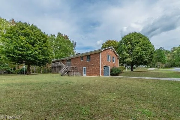 $270,000 | 446 Joan Drive, Lexington, NC 27292