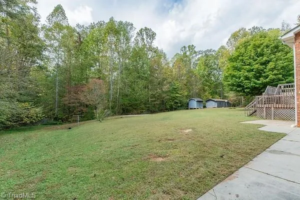 $270,000 | 446 Joan Drive, Lexington, NC 27292