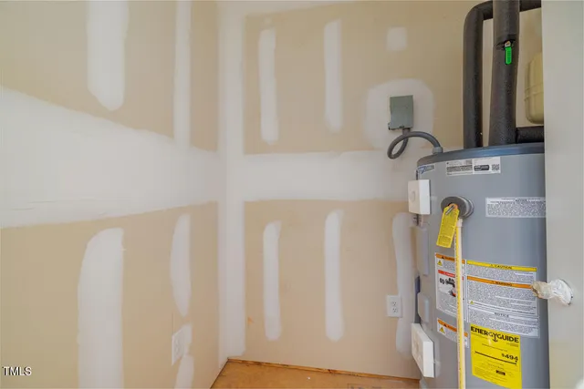 $310,000 | 1227 Roanoke Chapel Road, Littleton, NC 27850