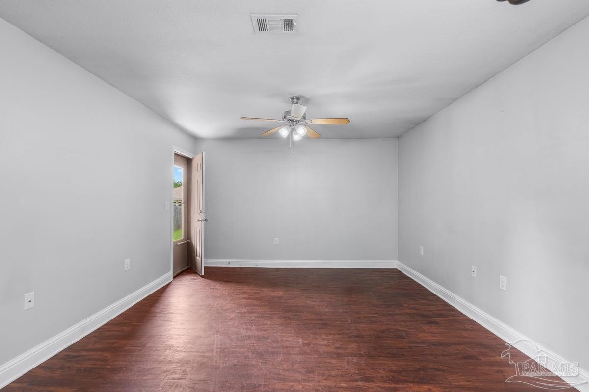 3714 Diamond Street Pace, FL 32571 - Photo 9 of 30