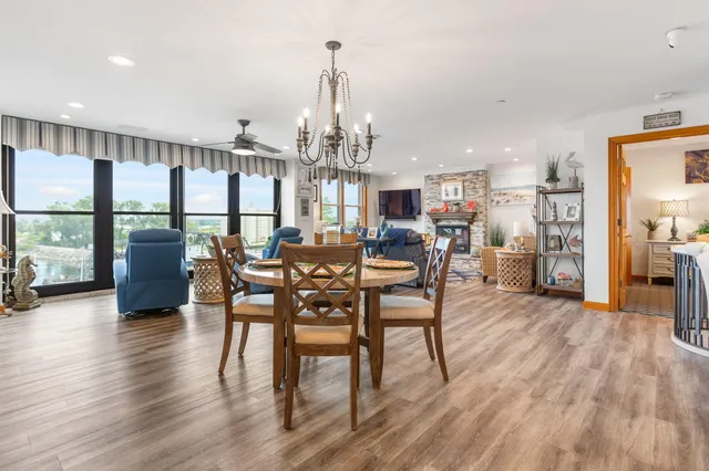 $750,000 | 260 Water Street, Unit 5E, St. Joseph, MI 49085