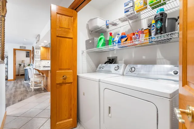 $750,000 | 260 Water Street, Unit 5E, St. Joseph, MI 49085