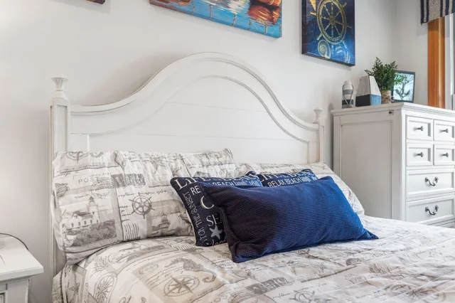 $750,000 | 260 Water Street, Unit 5E, St. Joseph, MI 49085